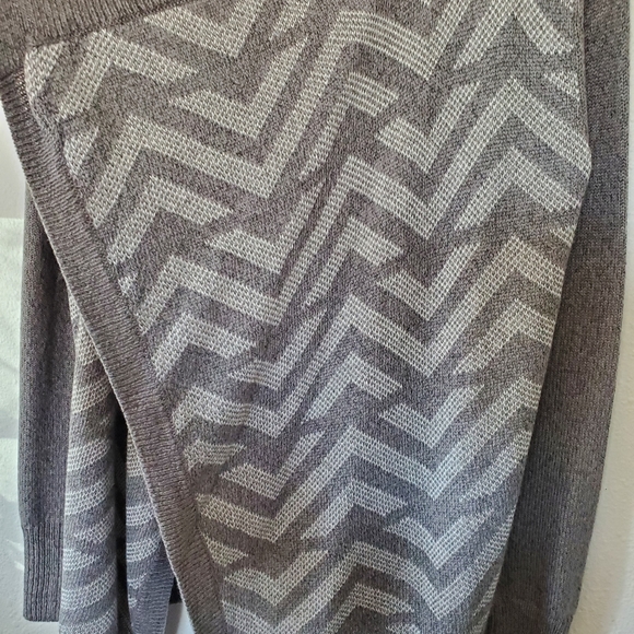 NWT Candie's Grey Open Front Cardigan - Picture 3 of 7